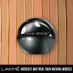 Buy Lakme Absolute Mattreal Skin Natural Mousse 16h 05 Beige Honey (25 g) - Purplle