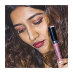 Buy Rimmel Vinyl Gloss Voluptuously Shiny LG - Starlet #530 (4.5 g) - Purplle