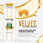 Buy Pantene Silky Smooth Care Shampoo (72 ml) - Purplle