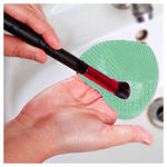 Buy Stay Quirky Makeup Brush Cleaner, Clean Her, Green - Purplle