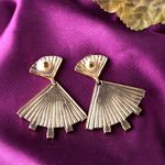 Buy Femnmas Vintage Fan Stud Earrings - Purplle