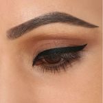 Buy Lakme Absolute Gloss Artist Eye Liner - Black (2.5 ml) - Purplle