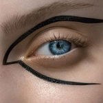 Buy Stay Quirky Liquid Eyeliner, With Unique Ball-Joint Applicator, Black - Your Darkest Fantasies 1 (6.5 ml) - Purplle