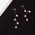 Buy Ferosh Brisa Pearl Drop Earrings - Purplle