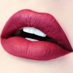 Buy Nehbelle Lipstick Gold Collection 018 Rossa Bubble, Party Red -Dark Red, 0.14 Ounce (4.2 g) - Purplle