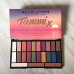 Buy Makeup Revolution X Tammi Tropical Paradise Palette (23.3 g) - Purplle