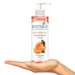 Buy Biotique Bio Apricot Refreshing Body Wash (200 ml) - Purplle
