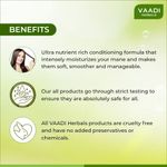 Buy Vaadi Herbals Corn Rose Conditioner with Hibiscus Extract (110 ml) - Purplle