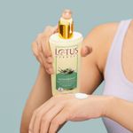 Buy Lotus Herbals Alphamoist Alpha Hydroxy Skin Renewal Oil-free Moisturiser | For All Skin Types | 170ml - Purplle