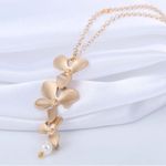 Buy Ferosh Gold Flower Layered Pendant Necklace - Purplle