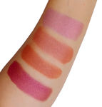 Buy Makeup Revolution Vintage Lace Blush Palette (20 gm) - Purplle