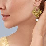 Buy Queen Be Floral Chandbalis, Pearl Drop - EV19003 - Purplle