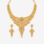 Buy Queen Be Gold Traditional Intricate Design With Dangling Chains Wedding Set - NM19006 - Purplle