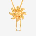 Buy Queen Be Gold Star Floral Pendant Necklace Set - NM19021 - Purplle