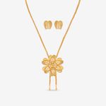 Buy Queen Be Gold Flower Pendant Necklace - NM19022 - Purplle