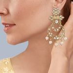 Buy Queen Be Glam Kundan & Pearl Chandbali - EV19085 - Purplle