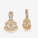 Buy Queen Be Entice Kundan & Pearl Chandbali - EV19086 - Purplle