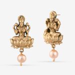 Buy Queen Be Laxmi Lotus with Pearl Necklace Set - Purplle