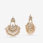 Buy Queen Be Royal Kundan Mangtikka and Chandbali Earring Set - Purplle