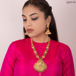 Buy Queen Be Golden Charm Necklace Set - Purplle