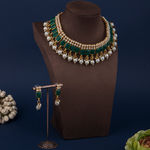 Buy Queen Be Royalty Emerald & Pearl Choker Necklace Set - Purplle