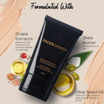 Buy Faces Canada Weightless Matte Foundation | Grape extracts & Shea Butter |Natural Matte Finish | Dermatologically Tested | All Skin Types |Natural 35ml - Purplle