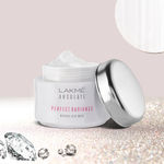 Buy Lakme Absolute Perfect Radiance Mineral Clay Mask (50 g) - Purplle