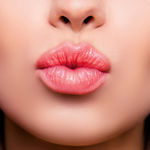 Buy Lakme Lip Love Gelato Chapstick Bubblegum (4.5 g) - Purplle