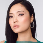 Buy Bobbi Brown Essential Multicolor Eye Shadow Palette - Bold Burgundy - 7.07 g - Purplle
