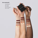 Buy Bobbi Brown Essential Multicolor Eye Shadow Palette - Bold Burgundy - 7.07 g - Purplle