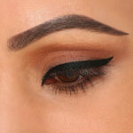 Buy Lakme Absolute Gloss Artist Eye Liner - Black (2.5 ml) - Purplle