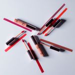 Buy Lakme 9 To 5 Weightless Matte Mousse Lip & Cheek Color - Burgundy Lush (9 gm) - Purplle