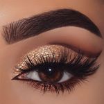 Buy Revolution Pro 24k Gold Eyeshadow palette - Purplle