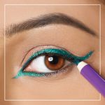 Buy Plum NaturStudio All-Day-Wear Kohl Kajal Gemstone Green with FREE SHARPENER (1.2 g) - Purplle