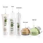 Buy Plum Green Tea Face Care Kit With Kit Bag and Plum Green Tea Renewed Clarity Night Gel | For Oily, Acne Prone Skin | Green Tea Extracts | Deep Exfoliation | Ultra-Hydration |100% Vegan, Cruelty Free - Purplle