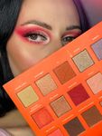Buy Makeup Revolution X Friends He’s Her Lobster Eyeshadow Palette - Purplle