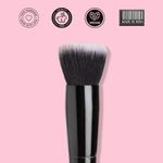 Buy Cuffs N Lashes Makeup Brushes, F021 - Flat Top Kabuki Brush - 1 pc - Purplle