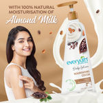 Buy Everyuth Naturals Body Lotion Nourishing Cocoa 500ml - Purplle