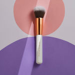 Buy Pigment Play Blush Brush - Purplle