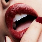 Buy M.A.C Satin Lipstick Paramount (3 gm) - Purplle