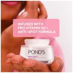 Buy POND'S Bright Beauty Spot-less Fairness Day Cream 23 g - Purplle