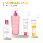 Buy Bioderma Photoderm Max Aquafluide SPF 50+ Claire - Light Shade, 40 ml - Purplle