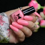 Buy Moraze Combo Pack of 4 Nail Polish (Shalala, Magic, Crystal, Aqua) 5 ML Each, and 1 Liquid Lipstick (Bold Babe) 3 ML - Purplle