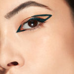 Buy Lakme Absolute Explore Eye Pencil, Bold Emerald, 1.2 gm - Purplle