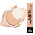 Buy Mattlook Oil control Waterproof Pan Cake, Face Makeup, Warm Focus (15 gm) - Purplle