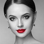 Buy Mattlook Power Last Lip Stain Crayon Lipstick, Rich Colour, Non Transfer, Mask Proof & Luxurious Creamy Matte, Spanish Red (1.3 gm) - Purplle