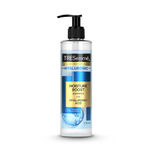 Buy TRESemme Hyaluronic Moisture Boost Shampoo, 370 ml - Purplle