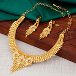Buy Sukkhi Classy 24 Carat Gold Plated Choker Necklace Set for Women - Purplle