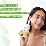 Buy Mamaearth Vitamin C Foaming Face Wash with brush, Combo Pack with Refill for Skin Illumination - 150 ml + 150 ml - Purplle