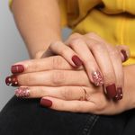 Buy Lick 30 Pcs Artificial Reusable Matte Finish Stick on Nails False Nail Extension - Purplle